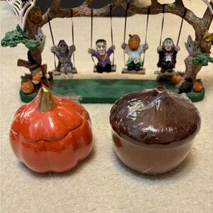 Set of 2 NWT With Lids: Ceramic Pumpkin with Gold Stem & Ceramic Brown Acorn